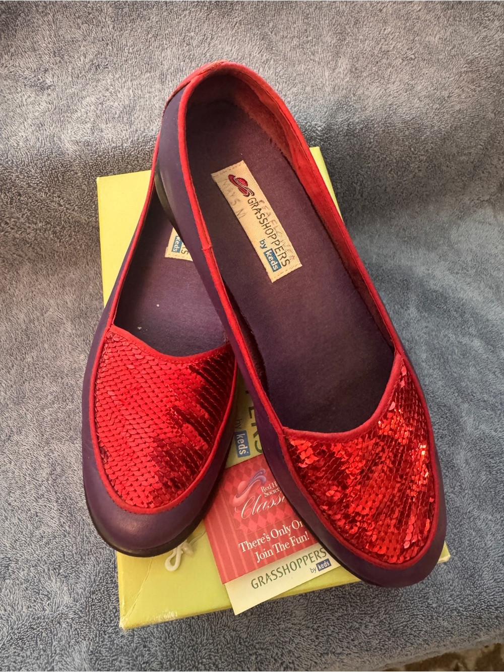 Grasshoppers by Keds Red Hat Society Flats Size 6 with Box
